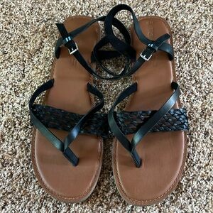 Toms Black Sandals 12 Wide